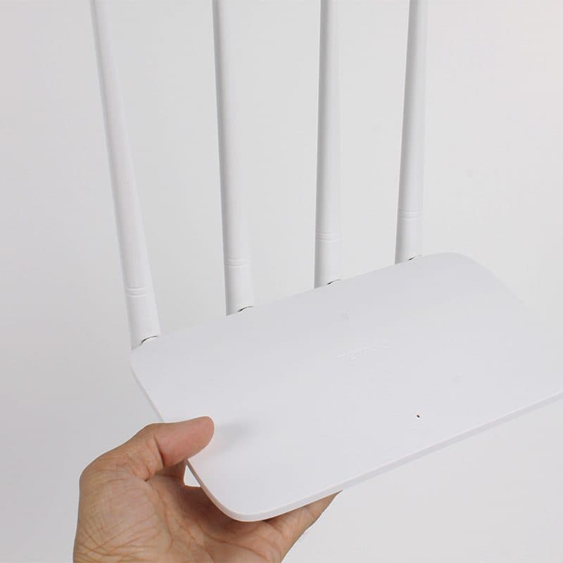 Tenda F6 N300 300Mbps Wireless Router - view 2